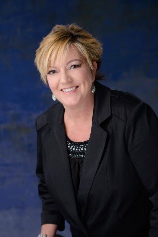 Julie A Noel-Hastings
